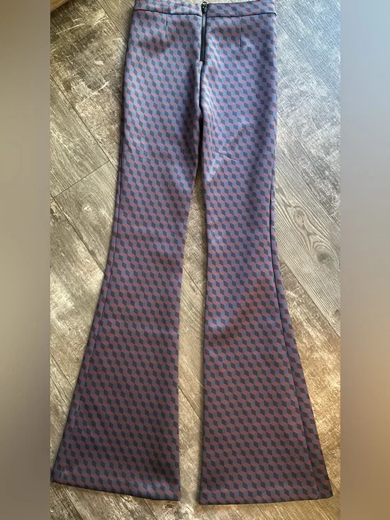 NWT CYNTHIA ROWLEY Bonded Fit And Flare Pants Size 4 - Picture 2 of 6